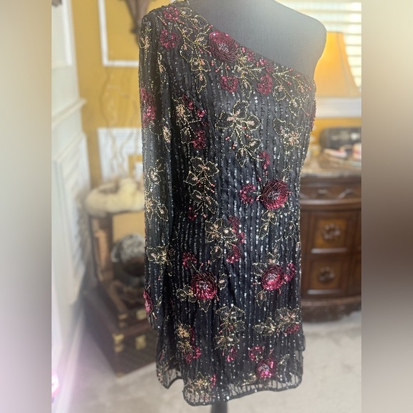 One Shoulder Embellished Mini Dress - Picture 6 of 7